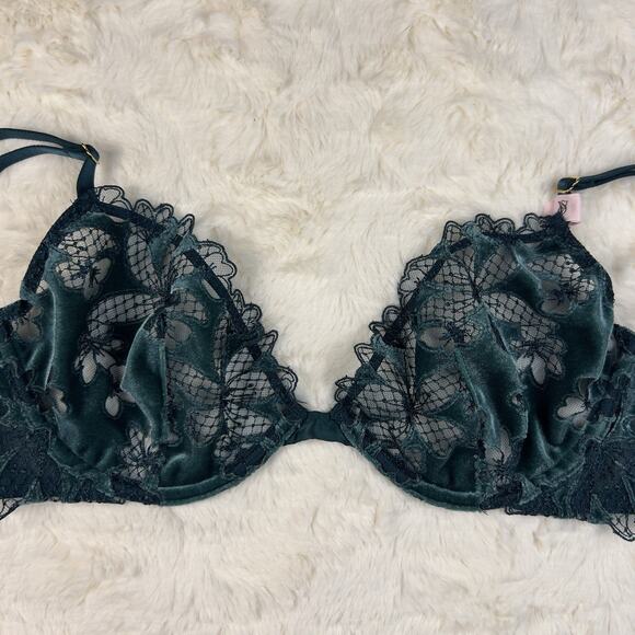 Victoria's Secret Other - Victoria's Secret Very Sexy Low Cut Demi Bra Velvet Green Lace Underwire 34DD